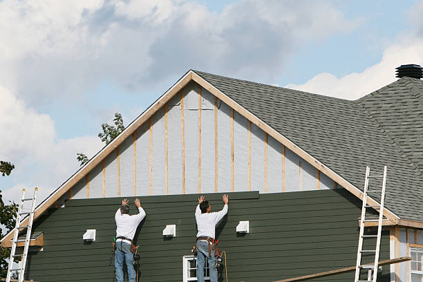Professional Emergency Siding Repair technician working in Harwinton, CT